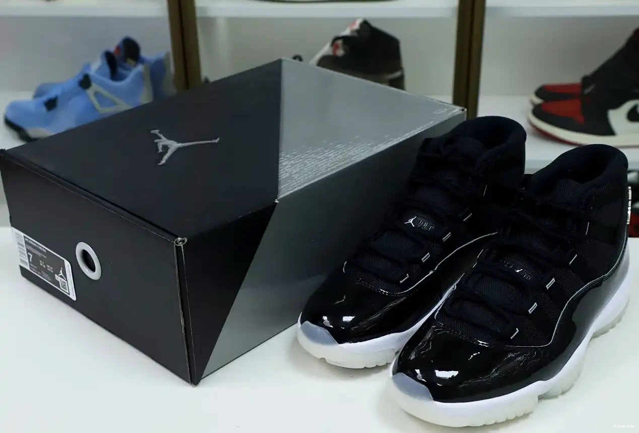 25TH 11 AIR  JORDAN RETRO  'JUBILEE 0429